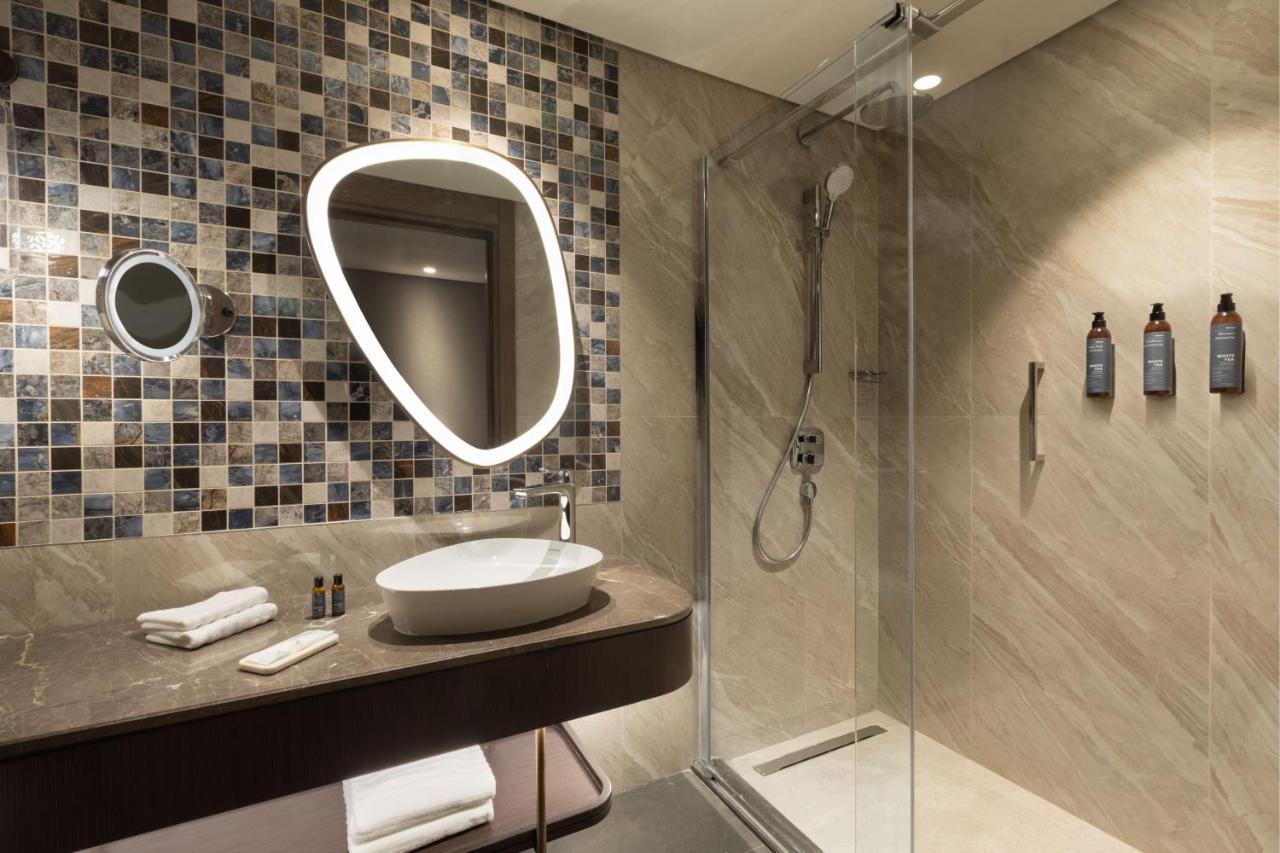 Отель The Westin Nisantasi